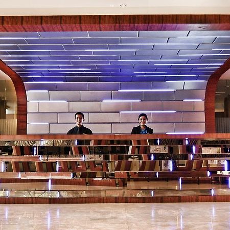 Grand Delta Hotel Medan Exterior photo