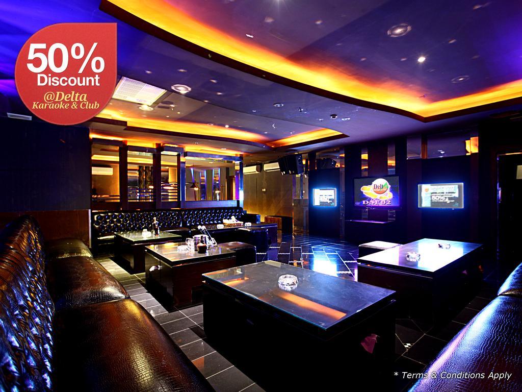 Grand Delta Hotel Medan Exterior photo